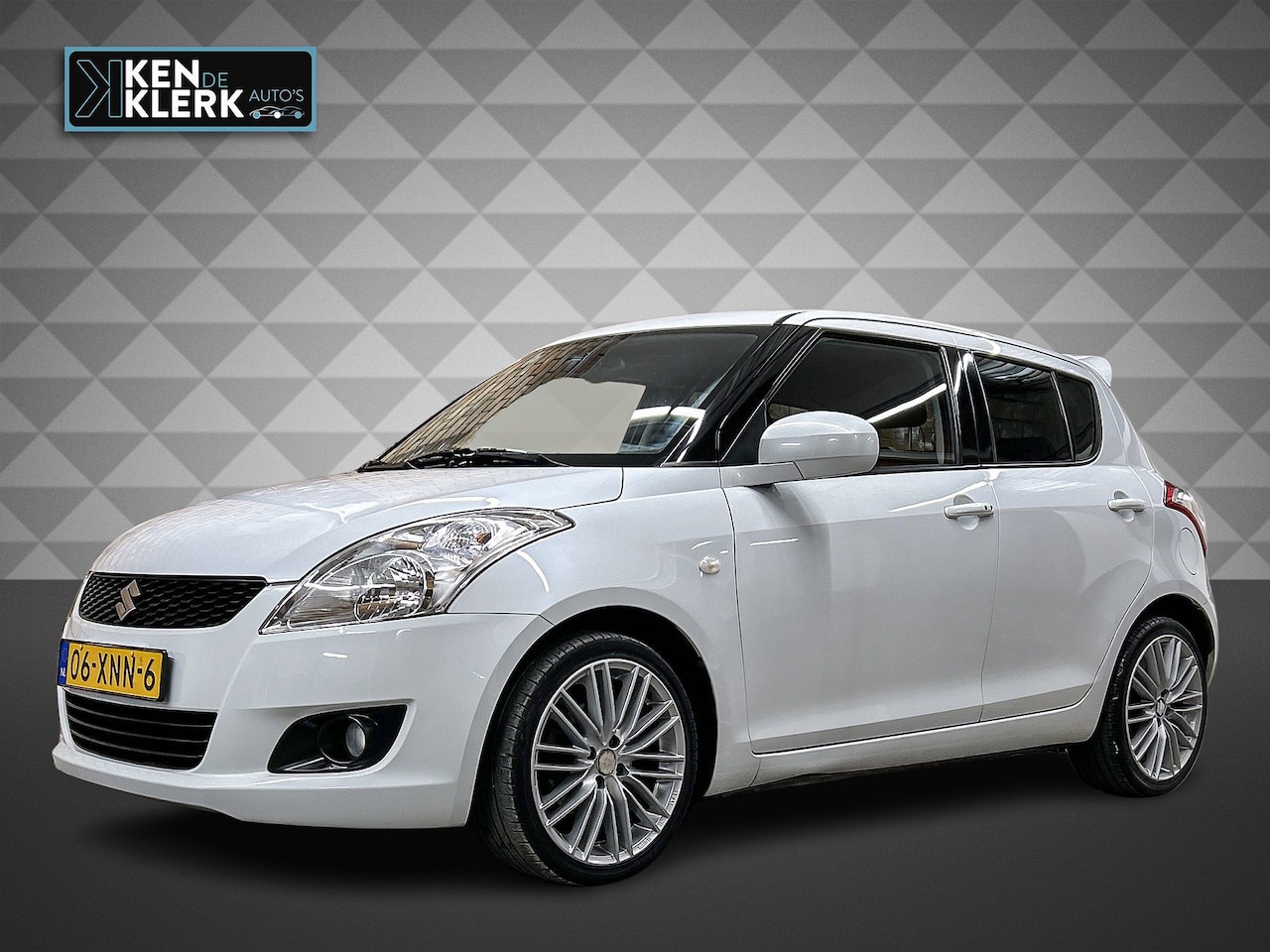 Suzuki Swift - 1.2| Exclusive| AUTOMAAT | Dealer onderh | NAP! - AutoWereld.nl