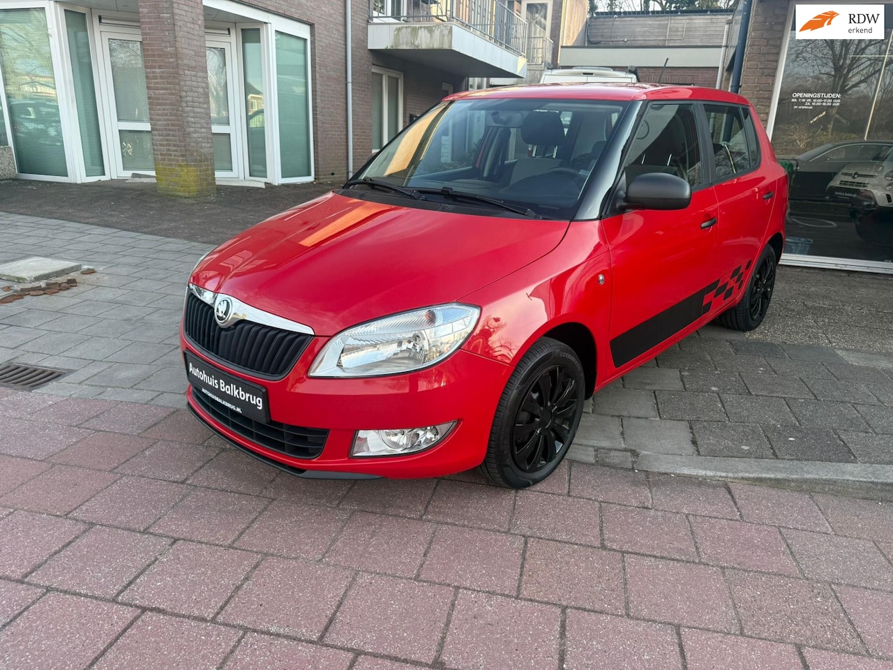 Skoda Fabia - 1.2 TSI sport airco el ramen 5drs parkeersensoren 91397 km - AutoWereld.nl