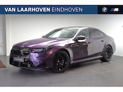 BMW M5 - 5 Serie Automaat / Trekhaak / Bowers & Wilkins / M Multifunctionele Stoelen / Adaptieve LE