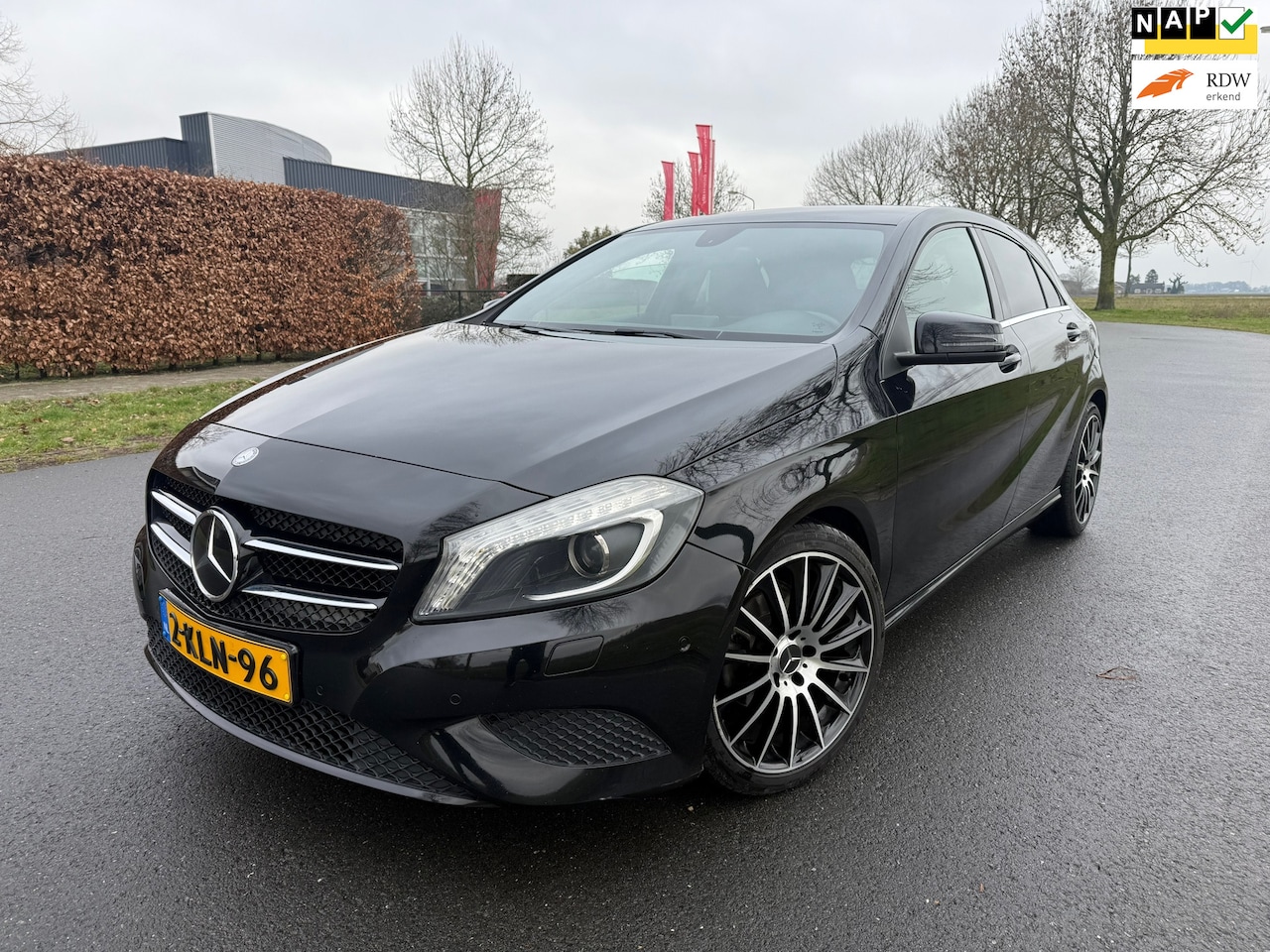 Mercedes-Benz A-klasse - 180 NAP/NAVI/CLIMA/APK 2027 - AutoWereld.nl