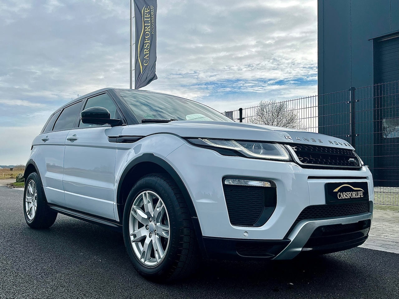Land Rover Range Rover Evoque - 2.0 TD4 HSE Dynamic Automaat - AutoWereld.nl