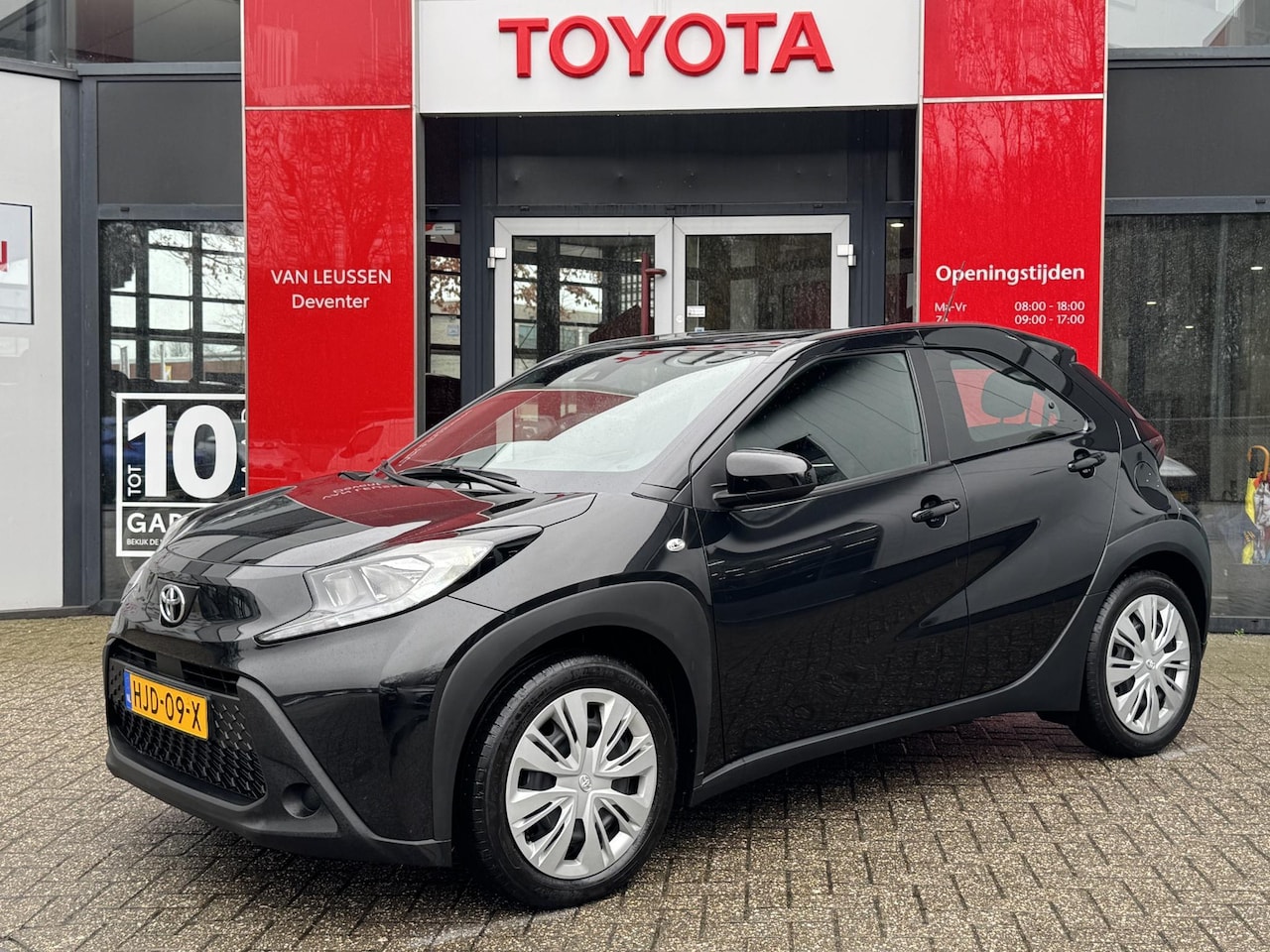 Toyota Aygo X - 1.0 VVT-i MT play 1.0 VVT-i MT Play - AutoWereld.nl