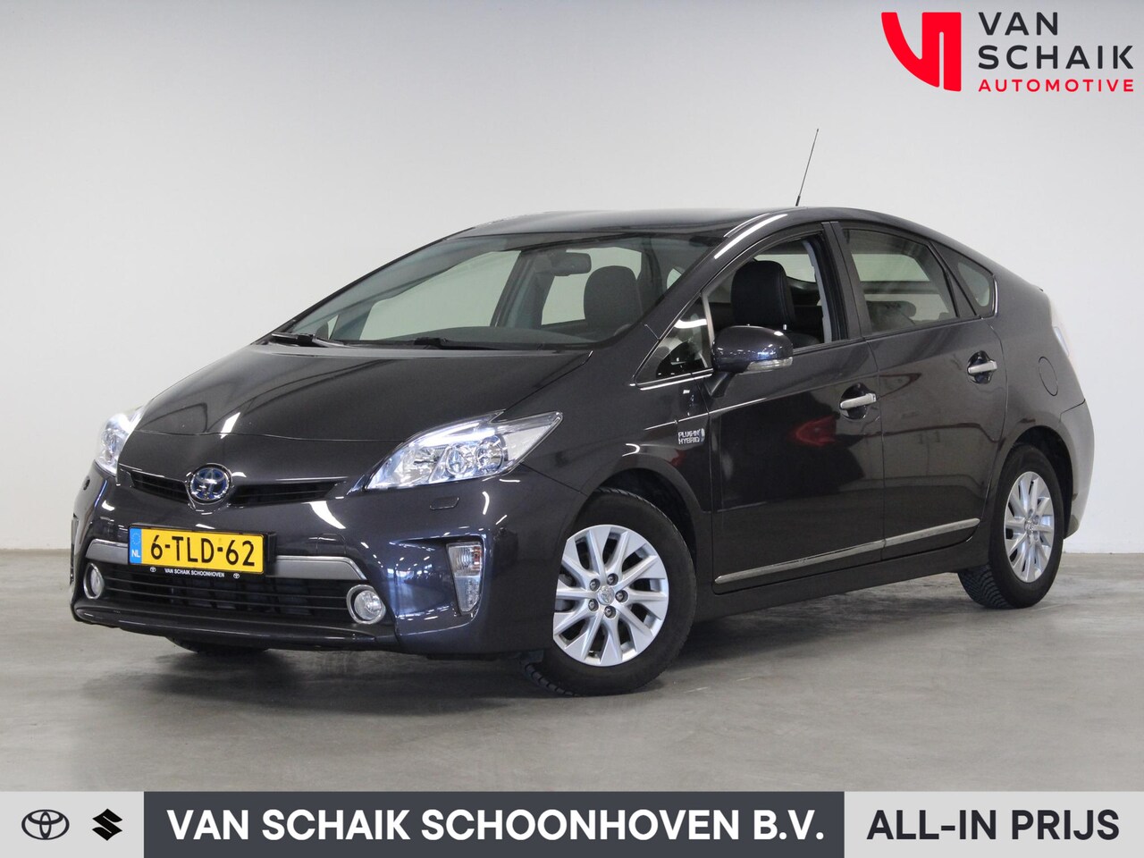 Toyota Prius - 1.8 Plug-in Executive Business NL, dealer onderhouden, fietsendrager trekhaak, camera acht - AutoWereld.nl
