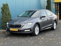 Skoda Octavia - 1.0 TSI Business Edition CARPLAY|DIGI.DASH|CRUISE|NAV|ELEK.A.KLEP|ECC|PDC|LMV