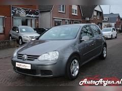 Volkswagen Golf - 1.6 Trendline