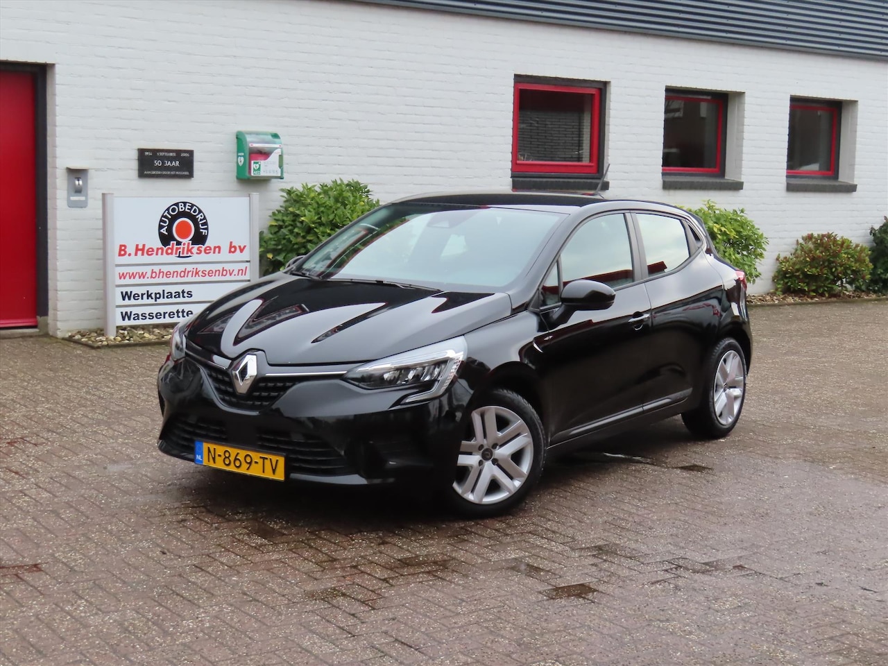 Renault Clio - 1.0 TCe 90pk Zen/ DAB/ Apple Carplay/ Cruise control/ Led koplampen/ 1 Eigenaar/ Origineel - AutoWereld.nl