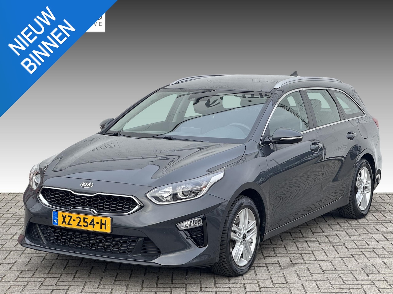Kia Cee'd Sportswagon - Ceed 1.0 T-GDi DynamicLine NL-AUTO | CAMERA | NAVI |TREKHAAK - AutoWereld.nl