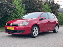 Volkswagen Golf - 1.2 TSI Highline BlueMotion 5DR*Clima*Dealer onderhouden*LM velgen*Parkeersensoren