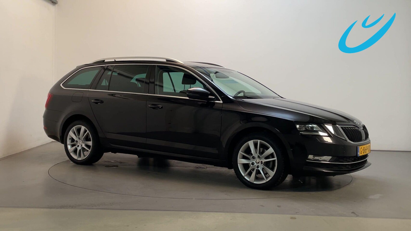 Skoda Octavia Combi - 1.0 TSI Greentech Business Edition Plus LED Stoelverwarming Sfeerverlichting Navigatie DAB - AutoWereld.nl