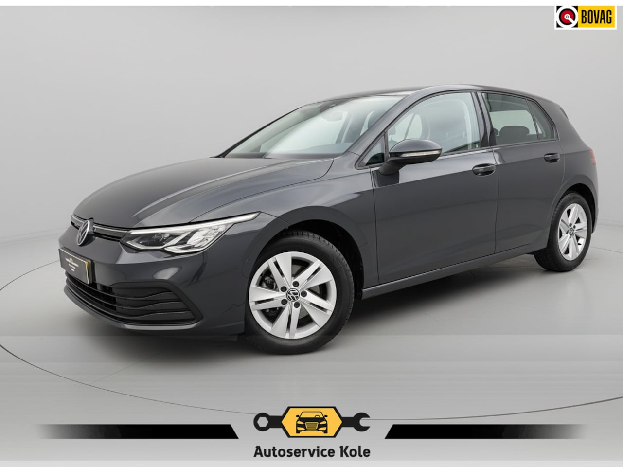 Volkswagen Golf - 1.0 TSI Life * Memory * Massage * Camera * Side Assist * - AutoWereld.nl