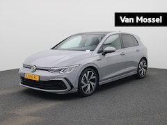 Volkswagen Golf - 1.5 TSI R-Line | PANORAMADAK | NAVIGATIE | LED | PARKEERSENSOREN | CARPLAY | STOELVERWARMI