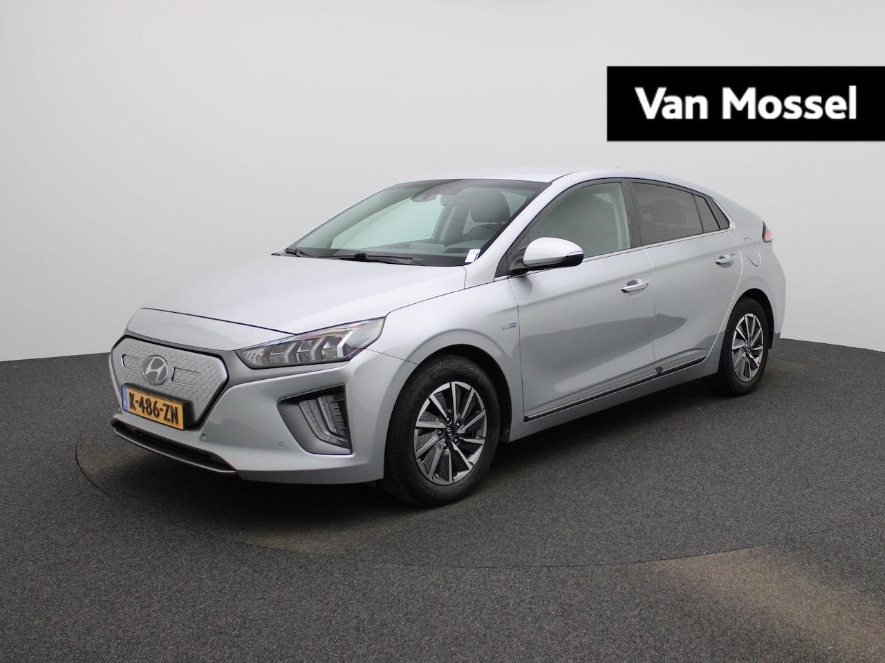 Hyundai IONIQ - Premium EV 38 kWh | Lederen Bekleding | Infinity Audio | Camera | Stoelverkoeling + Stoelv - AutoWereld.nl