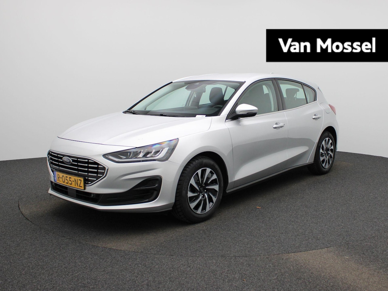 Ford Focus - 1.0 EcoBoost Hybrid Titanium Style | Navigatie | Climate Control | Parkeersensoren | Cruis - AutoWereld.nl