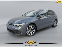 Volkswagen Golf - 1.4 eHybrid Style * Camera * Side Assist * Massage * CarPlay