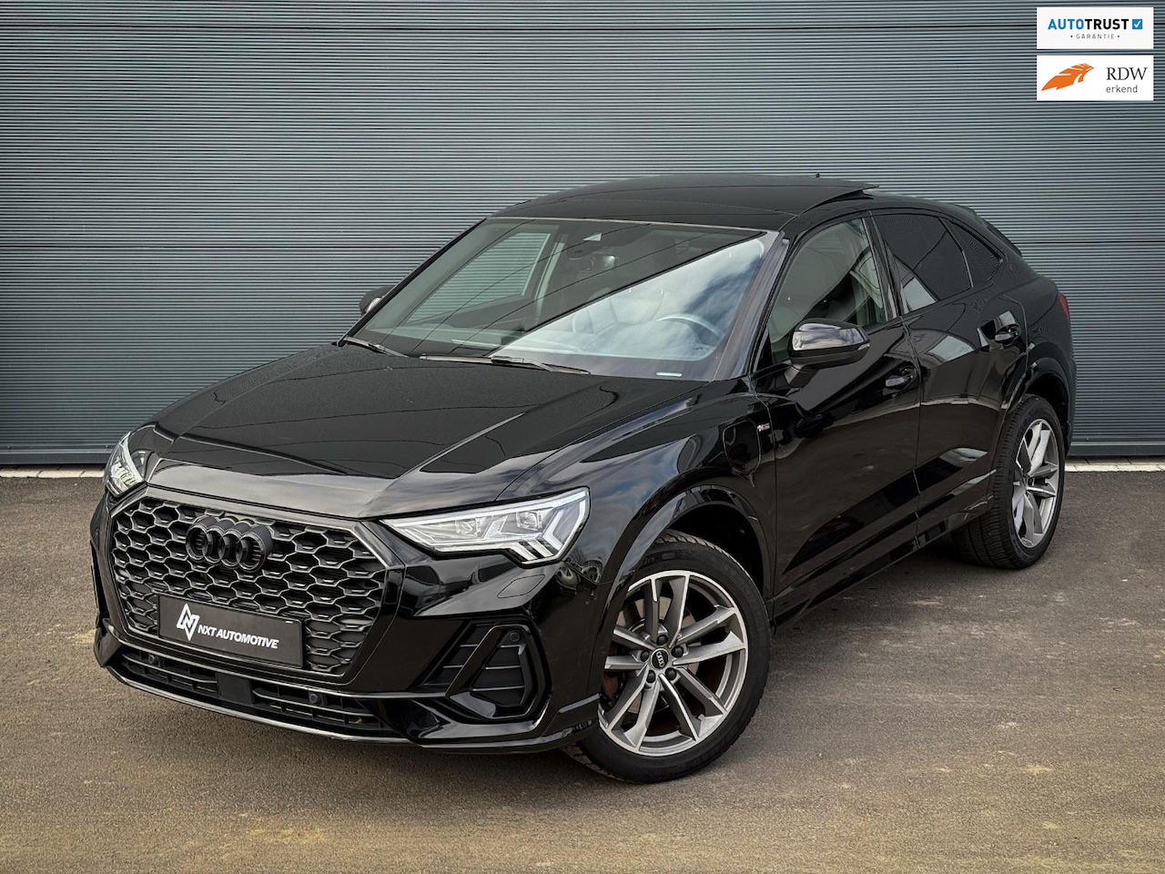 Audi Q3 Sportback - 45 TFSI e S Edition Pano, Matrix, Stoelverwarming, Carplay, Virtual cockpit, Cruisecontrol - AutoWereld.nl