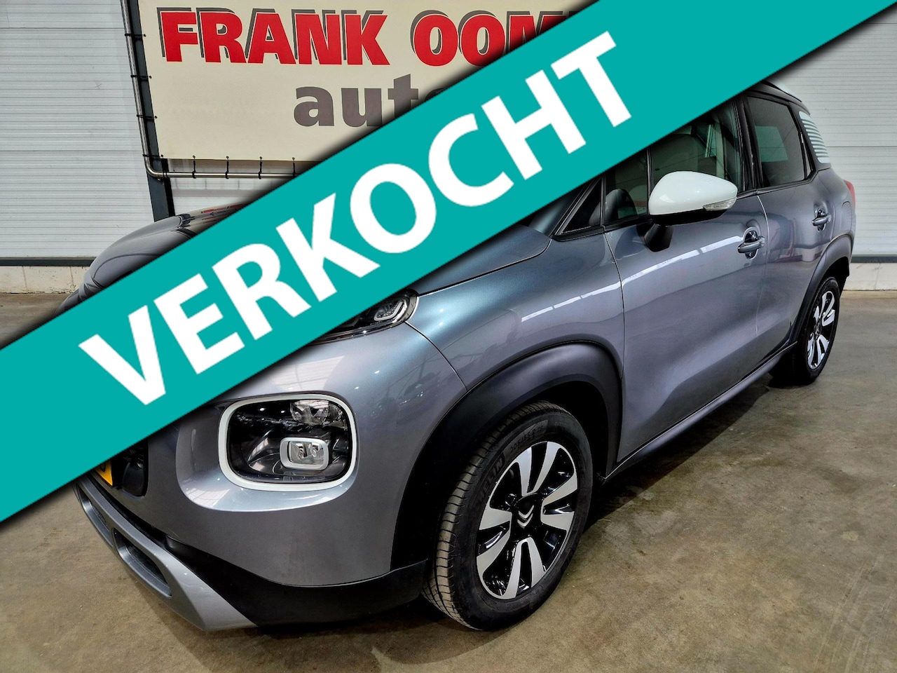 Citroën C3 Aircross - 1.2 PureTech 110PK S&S Shine + Dealer OH|Head up Display|Keyless|Navi|Apple|Android|DAB|Cl - AutoWereld.nl