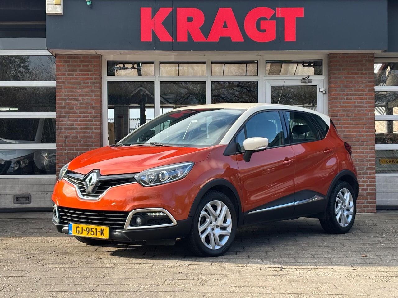 Renault Captur - Dynamique 0.9 TCe 90 pk - Climate control - Navi - lichtmetaal - hoge instap! - AutoWereld.nl