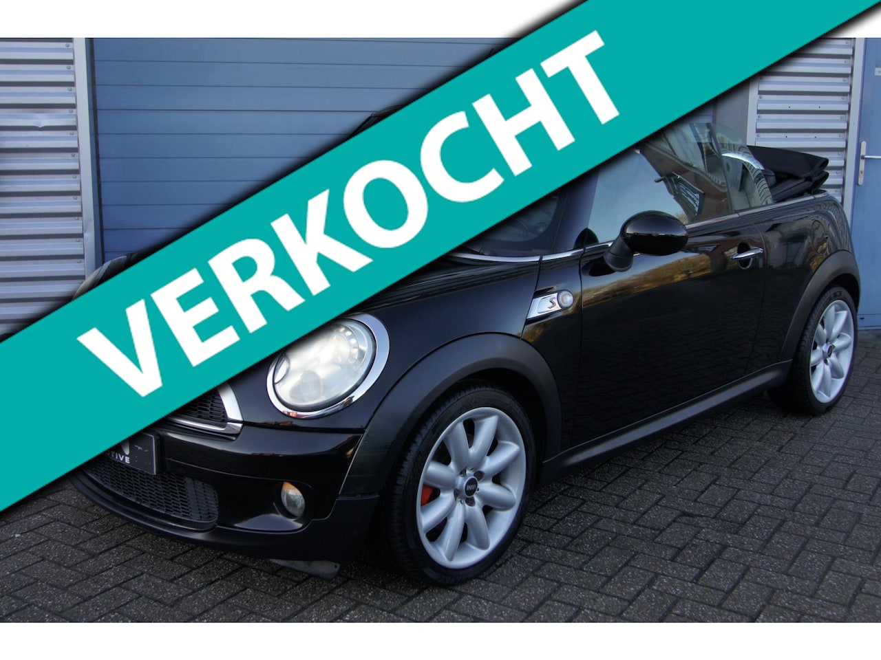 MINI Cabrio - Mini Cooper S Automaat | Navi Pro | Xenon | Leder | Chili | Sport | PDC - AutoWereld.nl