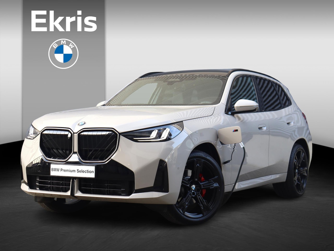 BMW X3 - 30e xDrive | M Sportpakket Pro | Panodak | Head-Up | Trekhaak | Harman Kardon | Driving As - AutoWereld.nl