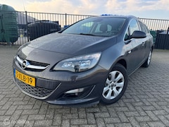 Opel Astra Sports Tourer - 1.6 CDTi Business +
