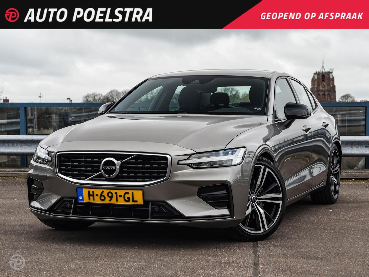 Volvo S60 - 2.0 T4 R-Design 191 PK Automaat ACC Memory LED Keyless Navigatie Apple CarPlay Android Aut - AutoWereld.nl