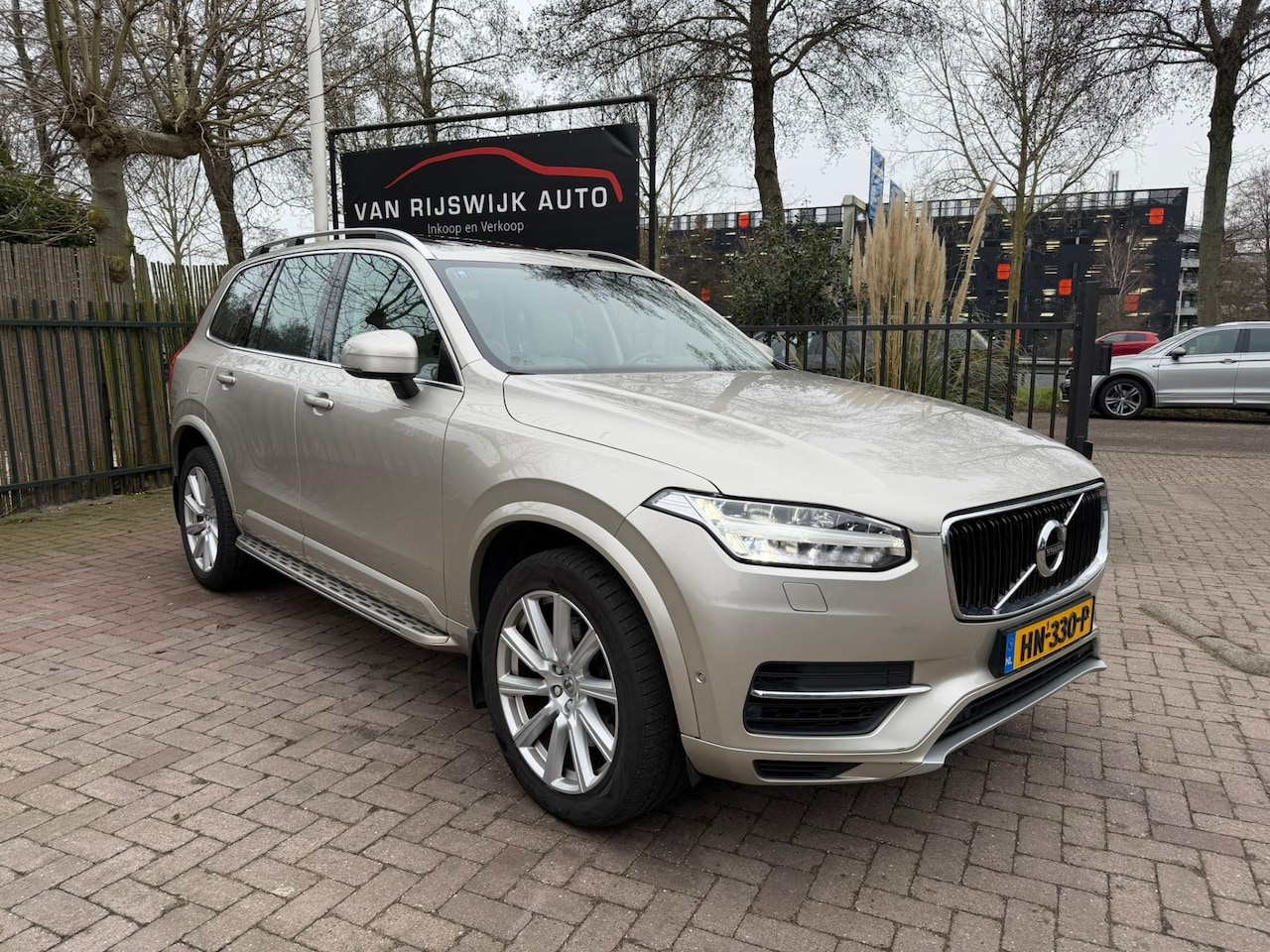 Volvo XC90 - 2.0 T8 Twin Engine AWD Inscription 7Pers Xenon Leder - AutoWereld.nl
