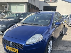 Fiat Grande Punto - 1.4 Edizione Prima 5 deurs Airco Enz. Goed rijdende Punto met een nieuwe Apk bij aankoop.