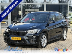 BMW X1 - sDrive20i Corporate Lease High Executive Automaat/Leder/Stoelverwarming
