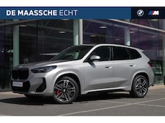 BMW X1 - sDrive20i High Executive M Sport Automaat / Panoramadak / Sportstoelen / Parking Assistant