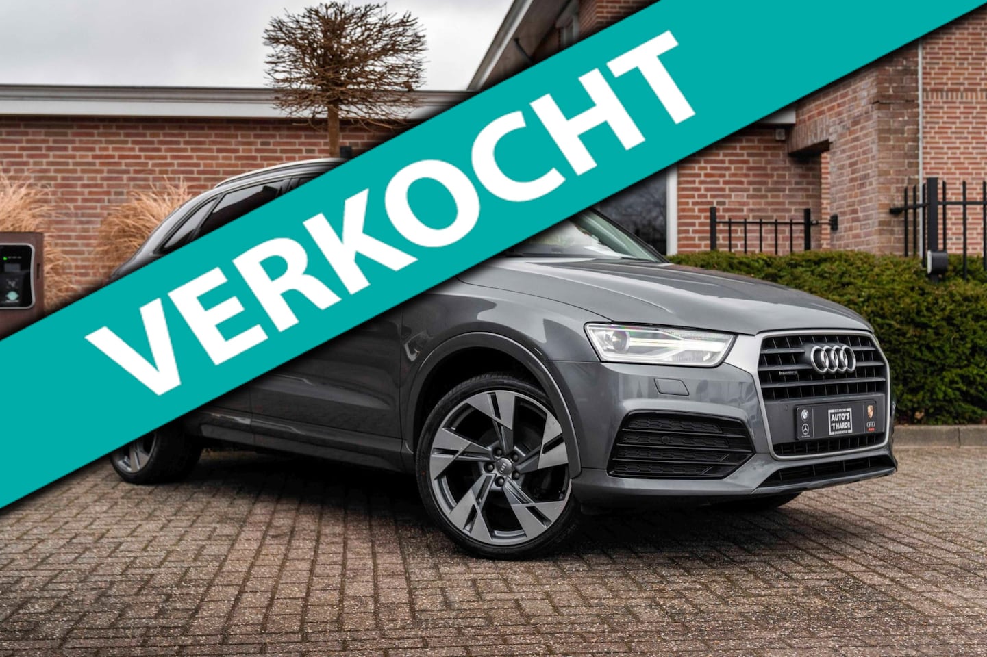 Audi Q3 - 2.0 TFSI Quattro Sport Line 180 PK Aut. Stoelverwarming Xenon Trekhaak Leder Cruise 20'' - AutoWereld.nl