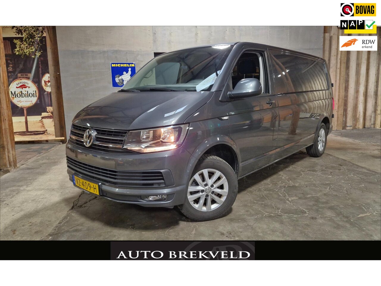 Volkswagen Transporter - 2.0 TDI L2H1 Highline Automaat 140PK | Rijklaarprijs | PDC V&A | Elektrisch pakket | Cruis - AutoWereld.nl