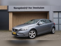 Volvo V40 - 1.6 115pk D2 Kinetic 5-drs Airco Trekhaak PDC *290468km* Cruise controle *NL auto* Export