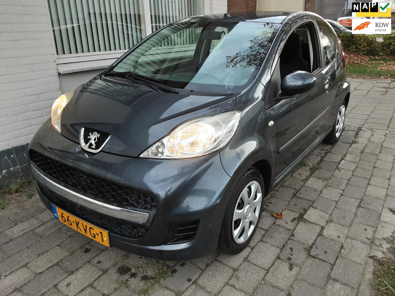 Peugeot 107 - 1.0-12V Sublime 1.0-12V Sublime - AutoWereld.nl