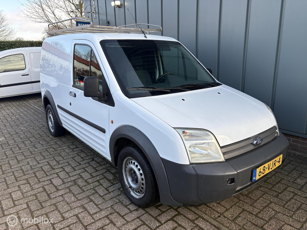 Ford Transit Connect - T200S 1.8 TDCi Business Edition T200S 1.8 TDCi Business Edition - AutoWereld.nl