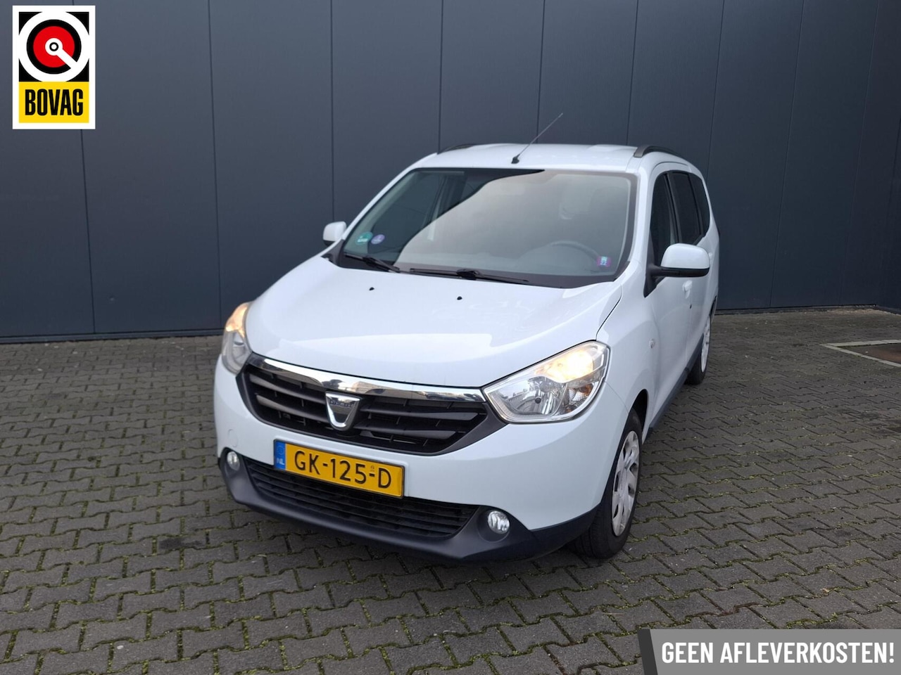 Dacia Lodgy - 1.2 TCe 10th Anniversary 5p. / TREKHAAK / AIRCO - AutoWereld.nl