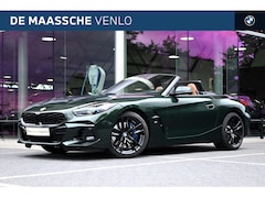 BMW Z4 Roadster - sDrive30i High Executive M Sport Automaat / M Sportstoelen / Achteruitrijcamera / Stuurver