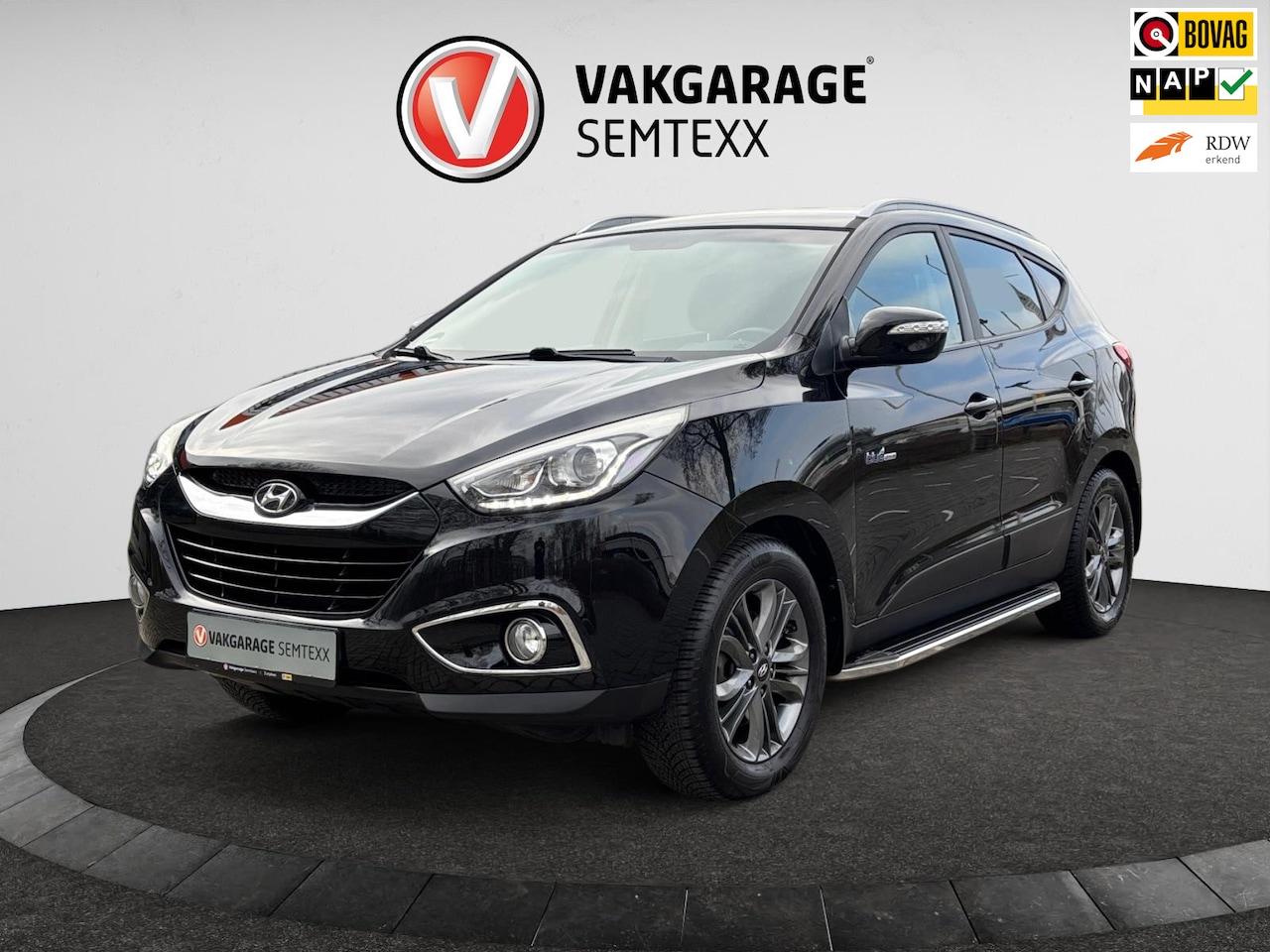 Hyundai ix35 - 1.6i GDI Go! | Org. NL | Clima | Navi | Cruise | All-Season | Camera | PDC Achter | Stoelv - AutoWereld.nl
