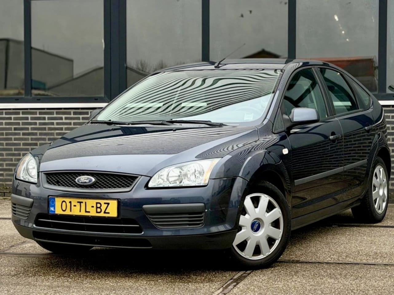 Ford Focus - 1.8-16V Tr. FlexiF. - AutoWereld.nl