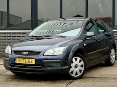 Ford Focus - 1.8-16V Tr. FlexiF. |Airco |Nieuwe APK |Stuurbkr