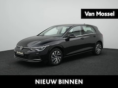 Volkswagen Golf - 1.4 eHybrid Style PHEV 204PK | COMFORTSTOELEN | NAVIGATIE | CAMERA