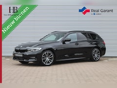BMW 3-serie Touring - 320i Sport/M-stuur/Led/Trekhaak/Adapt