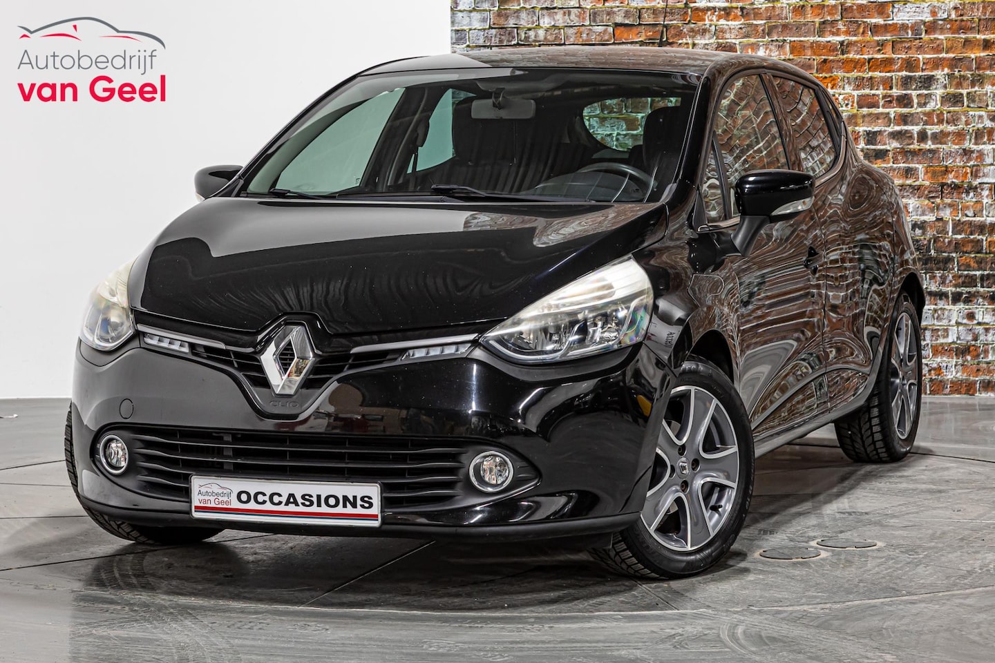 Renault Clio - 0.9 TCe ECO Night&Day - AutoWereld.nl