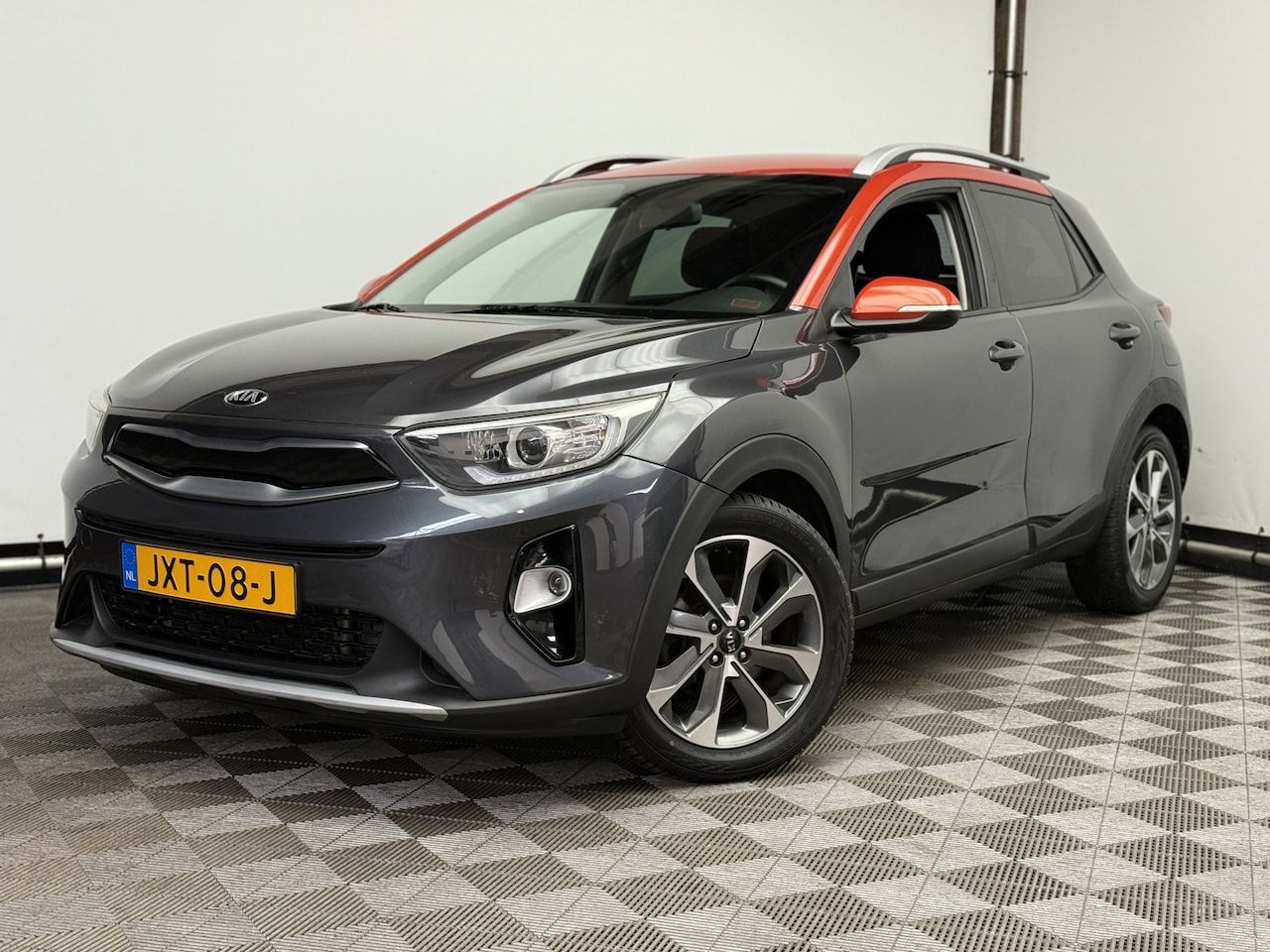 Kia Stonic - 1.0 T-GDi ExecutiveLine Automaat Zeer Compleet - AutoWereld.nl
