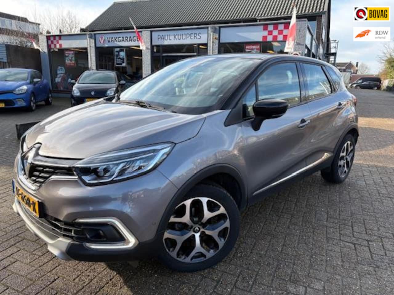 Renault Captur - 0.9 TCe Intens *navi + clima + pdc + camera* - AutoWereld.nl