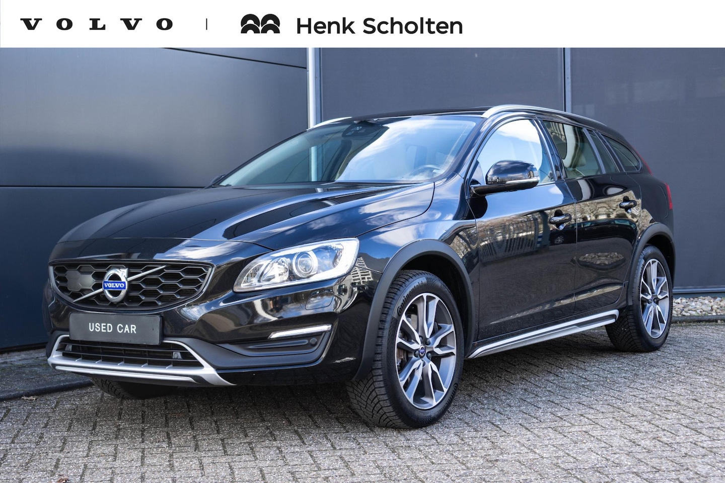 Volvo V60 Cross Country - T5 Summum | Navigatie | Schuif - Kanteldak | Standkachel | Blis Dodehoekbewaking | Adaptie - AutoWereld.nl
