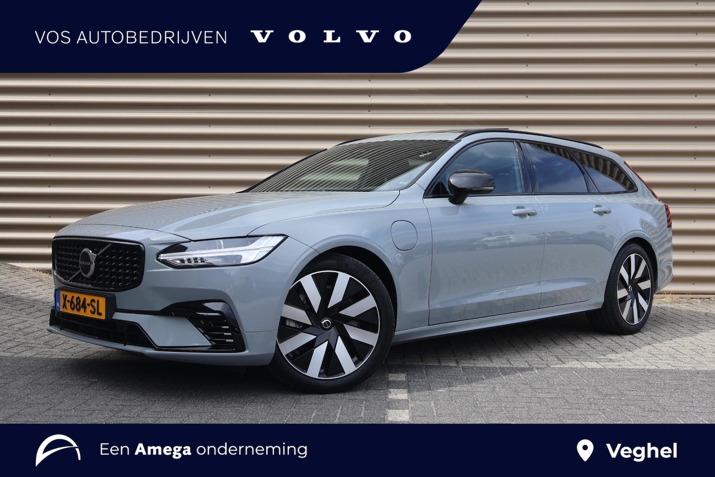 Volvo V90 - T6 Recharge AWD Ultimate Dark | Luchtvering | Panoramadak | BTW auto - AutoWereld.nl