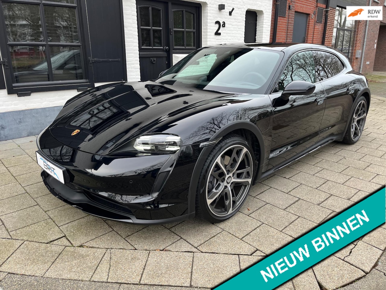 Porsche Taycan Cross Turismo - 4 93 kWh. 1e Eigenaar, Nw. Staat - AutoWereld.nl