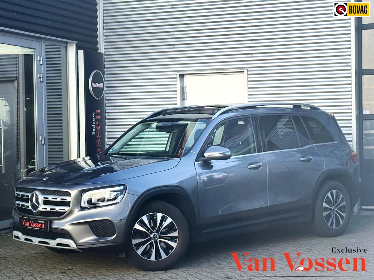Mercedes-Benz GLB - 250 4MATIC AMG |PANO|ACC|CAMERA|TREKHAAK|Keyless - AutoWereld.nl