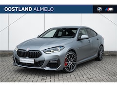 BMW 2-serie Gran Coupé - 220i High Executive M Sport Automaat / Panoramadak / M Sportstoelen / Achteruitrijcamera /