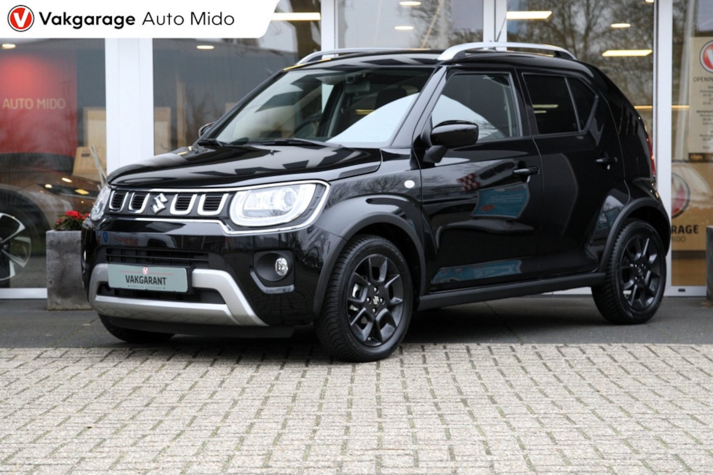 Suzuki Ignis - 1.2i Automaat Select Hybride | LAGE KM STAND | 1e eigenaar - AutoWereld.nl
